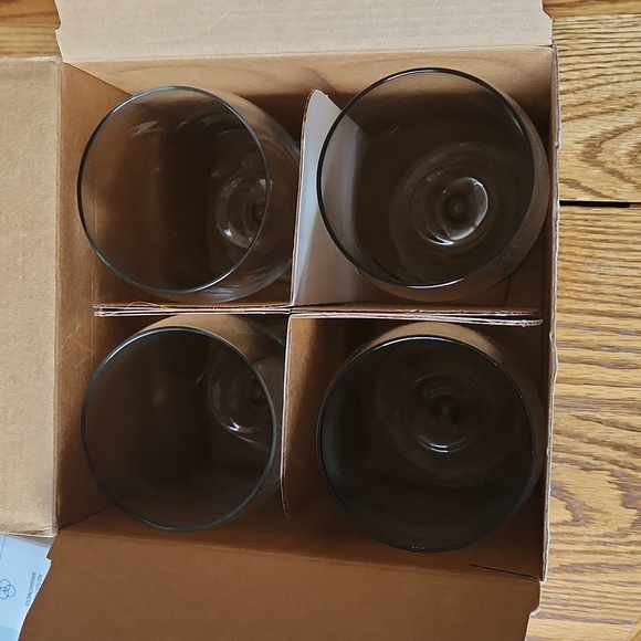 The Cellar by Macy's 4 Piece Iced Beverage Set glasses, never used. - Picture 3 of 5